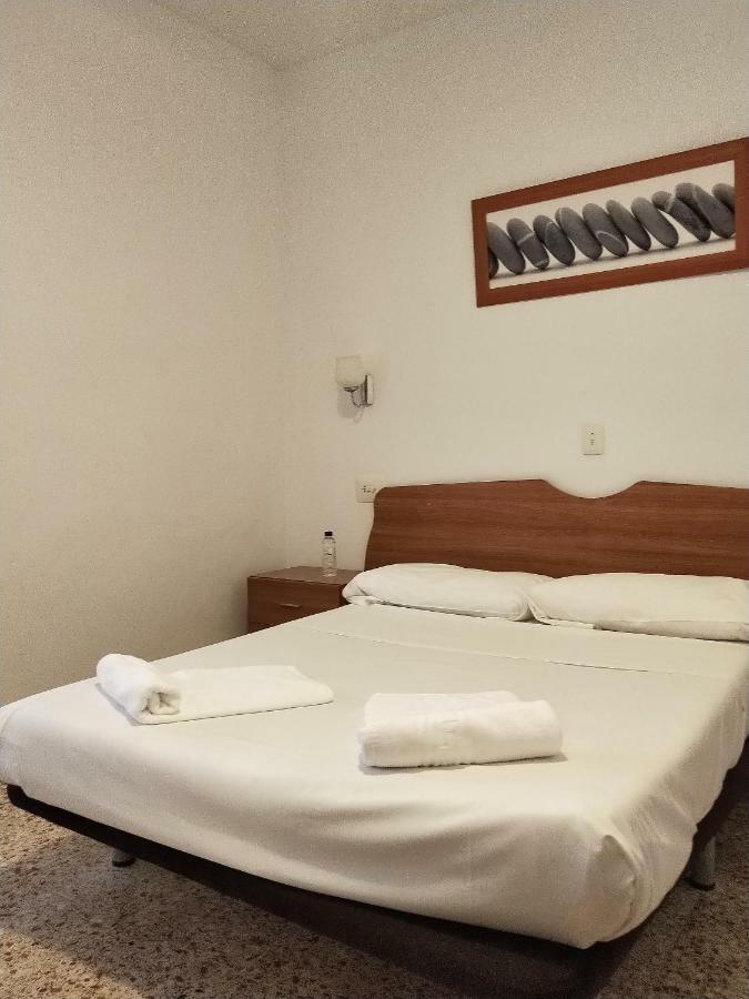 Hotel Nueva Europa Торрадамбарра Екстер'єр фото